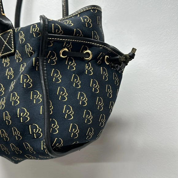 Dooney & Bourke Signature Canvas Tote Bag Purse Side Pockets DB Logo Navy Blue - Picture 7 of 14